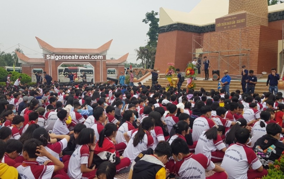 TP. HỒ CHÍ MINH - RẠCH GẦM XOÀI MÚT - KDL LAN VƯƠNG BẾN TRE